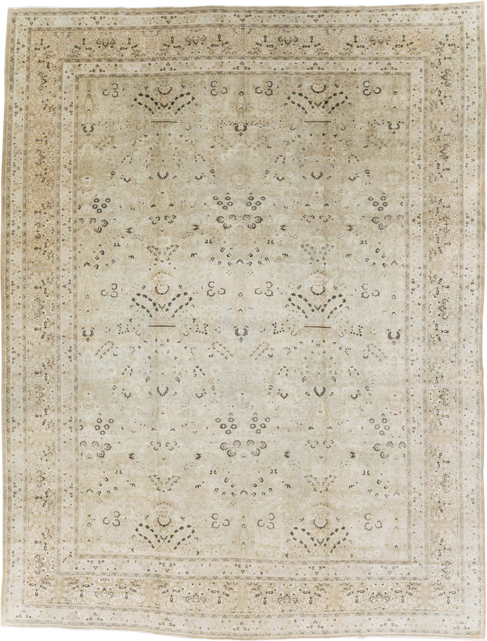Antique Persian Mashad Carpet, No.18064 - Galerie Shabab