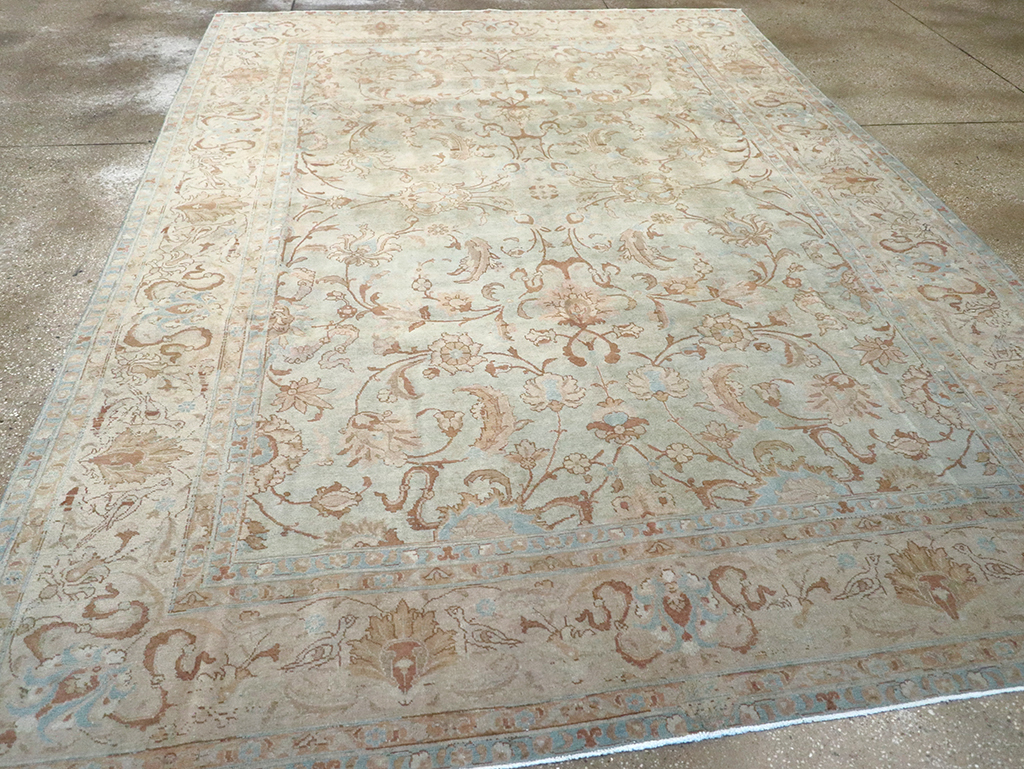 Antique Persian Tabriz Carpet, No.18065 - Galerie Shabab