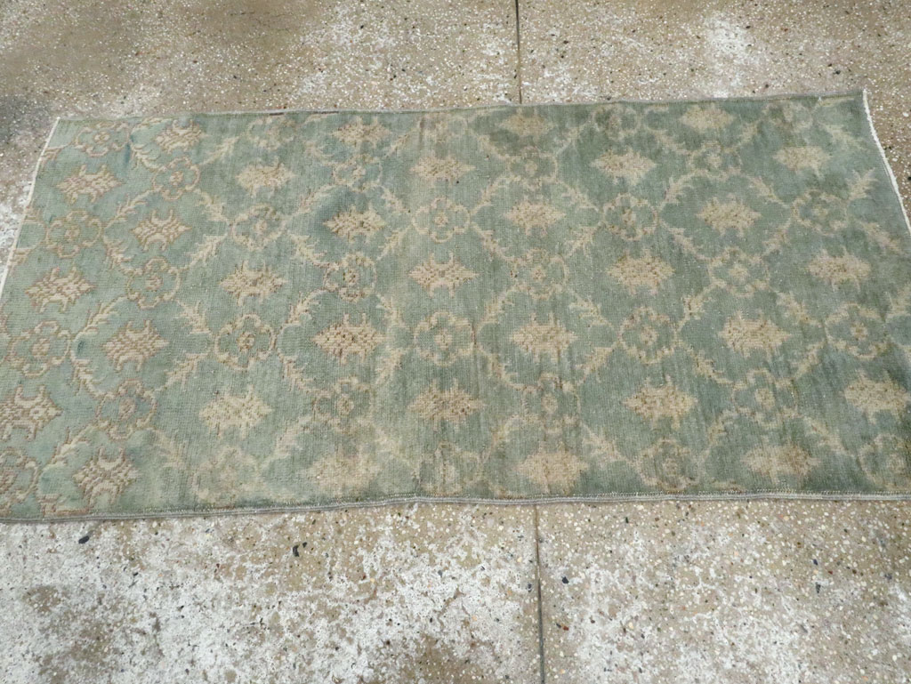 Vintage Turkish Anatolian Throw Rug, No.18272 - Galerie Shabab