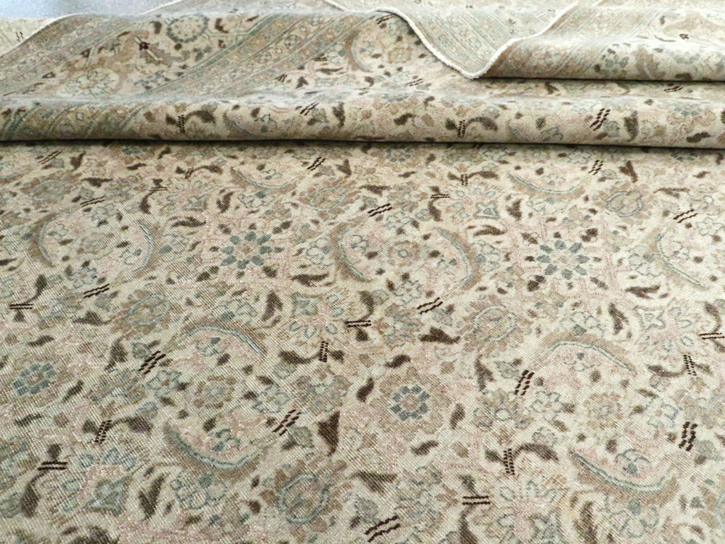 Antique Persian Tabriz Oversize Carpet, No.18782 - Galerie Shabab