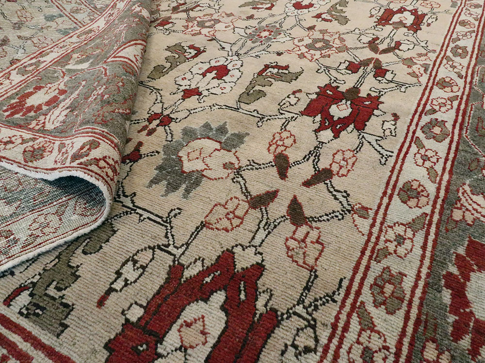 Antique Persian Tabriz Accent Rug, No.18817 - Galerie Shabab