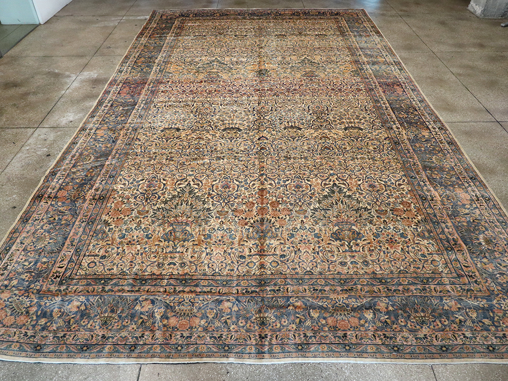 Vintage Persian Lavar Kerman Oversize Carpet, No.18917 - Galerie Shabab