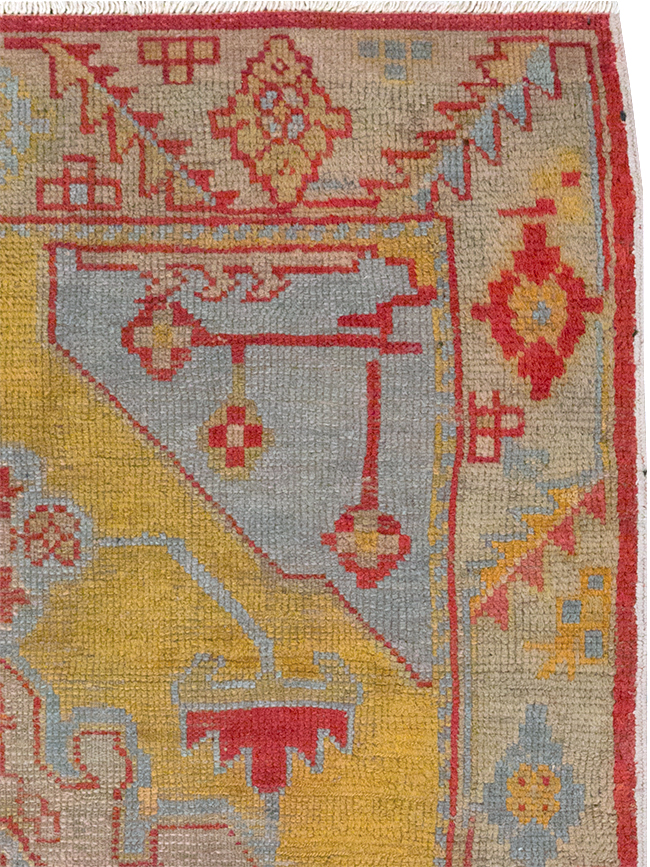 Vintage Turkish Oushak Throw Rug, No.20341 - Galerie Shabab