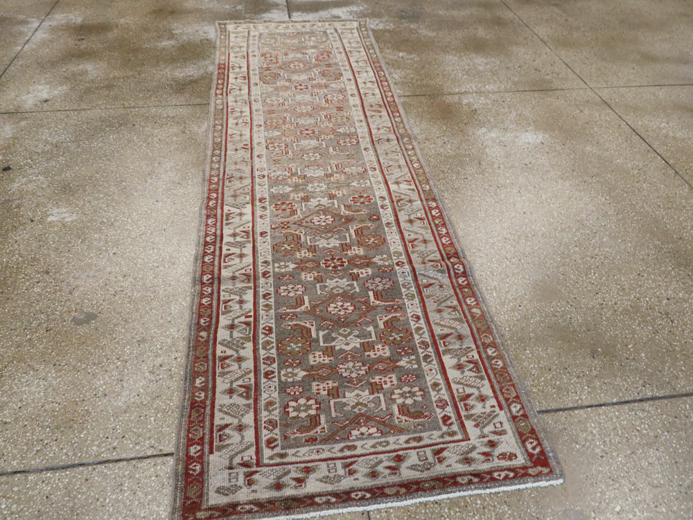 Vintage Persian Malayer Runner, No.20455 - Galerie Shabab