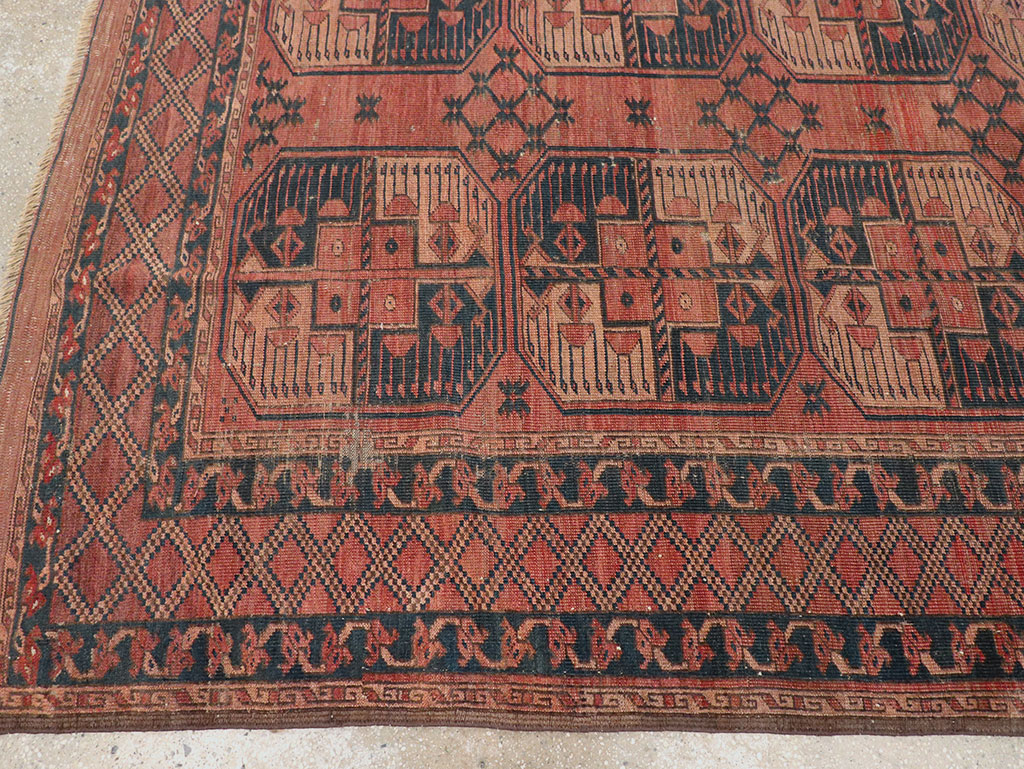 Antique Central Asian Turkoman Distressed Rug, No.20536 - Galerie Shabab