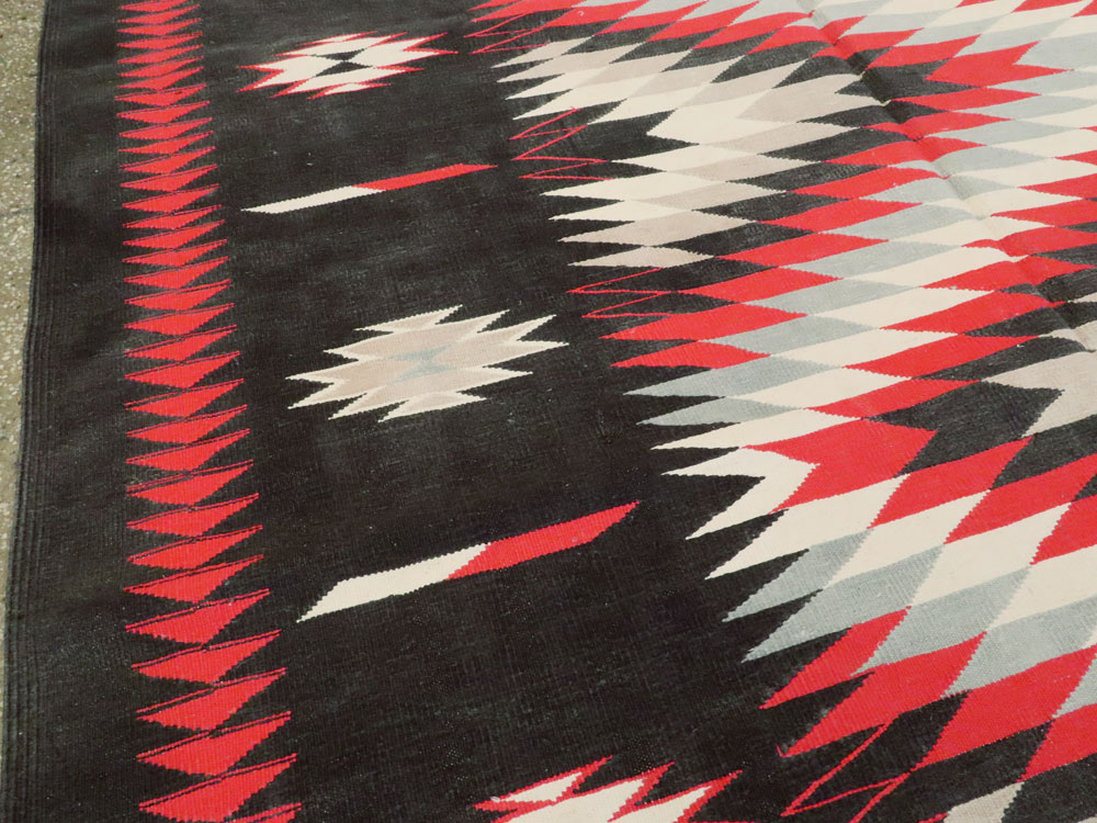 Vintage Indian Flat-weave Dhurrie Carpet, No.20550 - Galerie Shabab