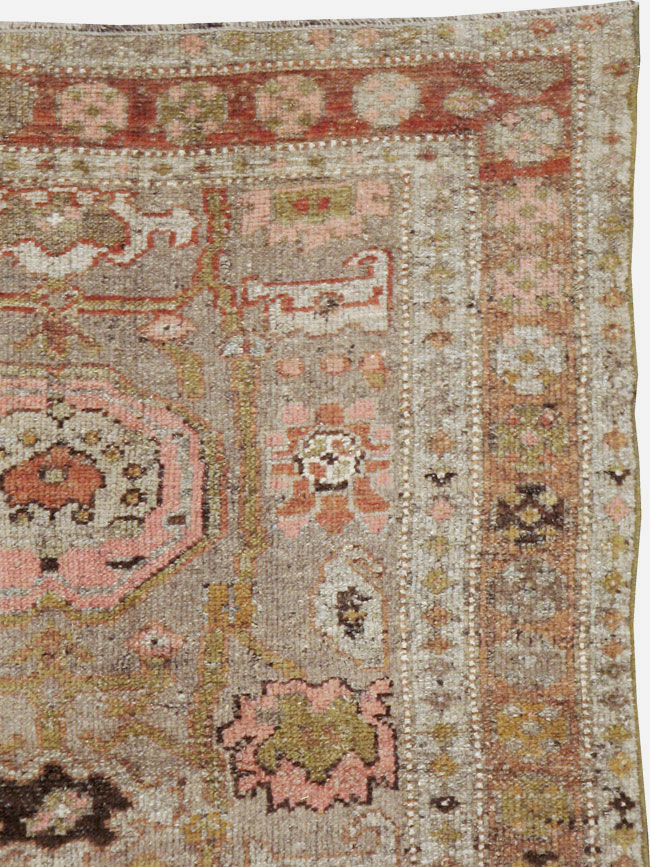 Antique Persian Kurdish Rug, No.20611 - Galerie Shabab
