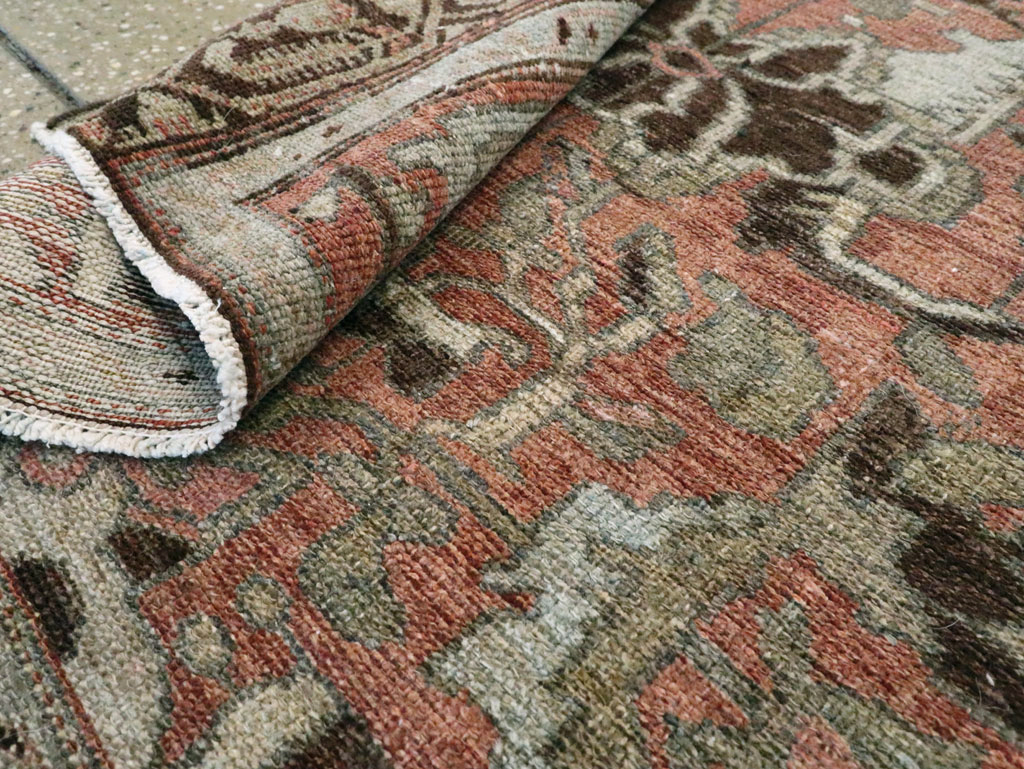 Antique Persian Malayer Rug Throw Rug, No.20716 - Galerie Shabab