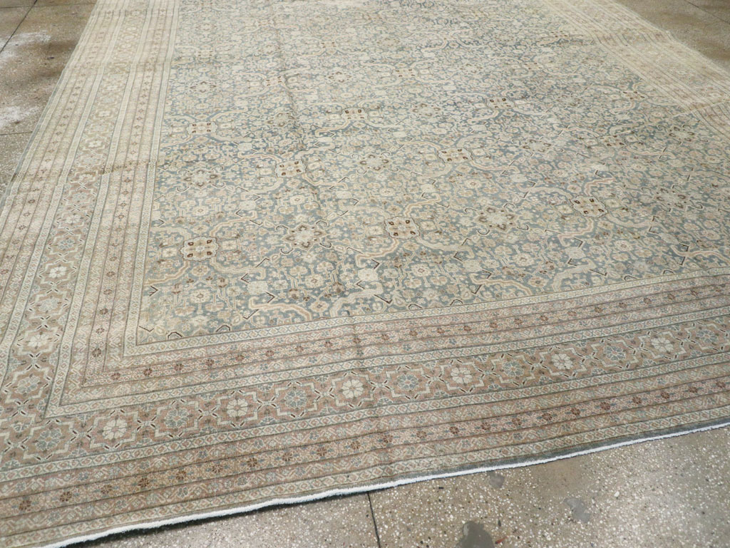 Antique Persian Tabriz Carpet, No.20910 - Galerie Shabab