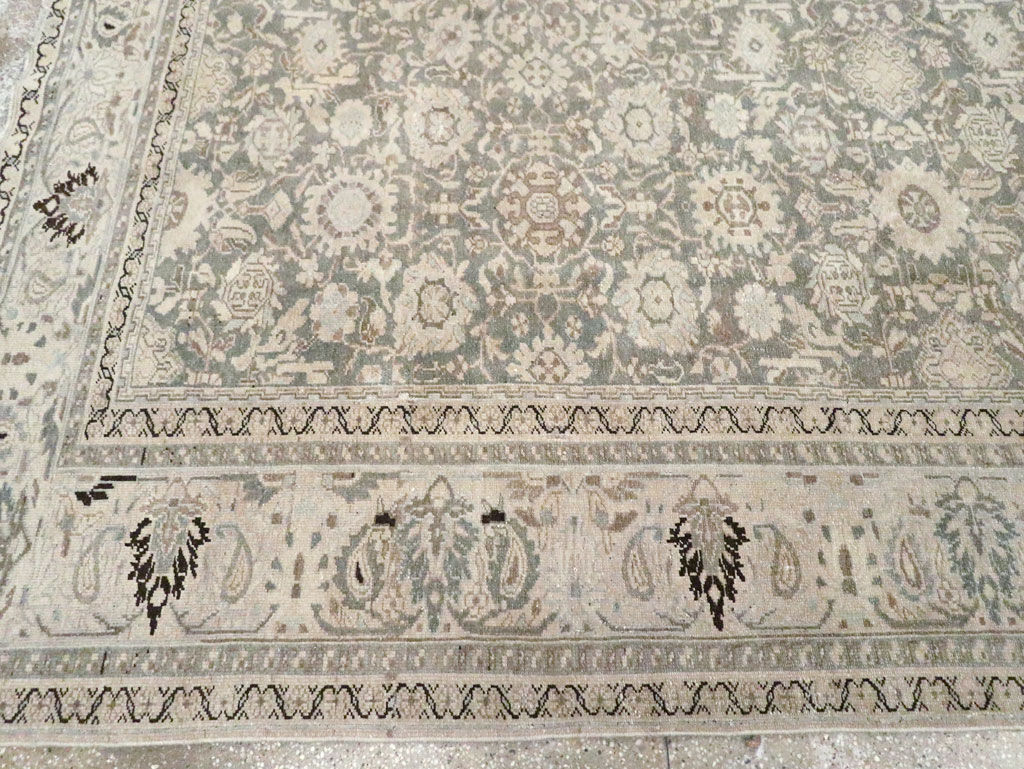 Vintage Persian Malayer Room Size Carpet, No.20972 - Galerie Shabab