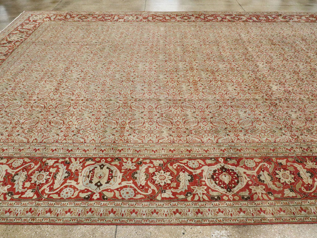 Antique Persian Tabriz Carpet, No.21012 - Galerie Shabab