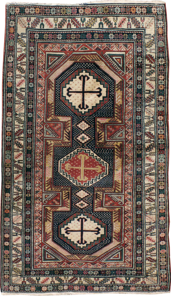 Antique Caucasian Shirvan Rug, No.21136 - Galerie Shabab