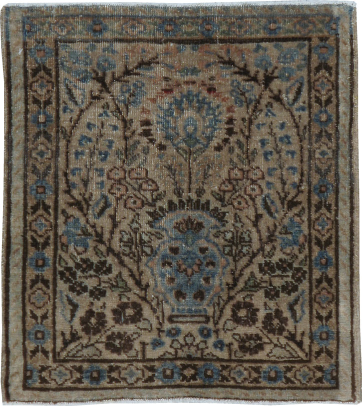 Antique Persian Mashad Rug, No.21156 - Galerie Shabab