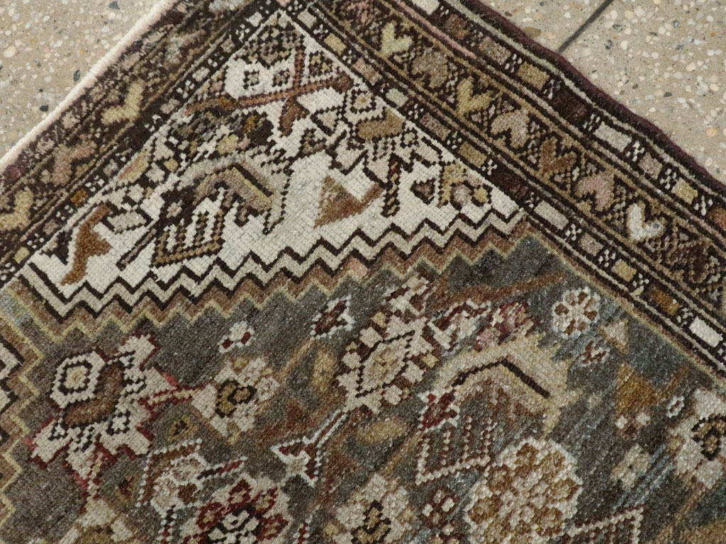 Antique Persian Malayer Rug, No.21474 - Galerie Shabab