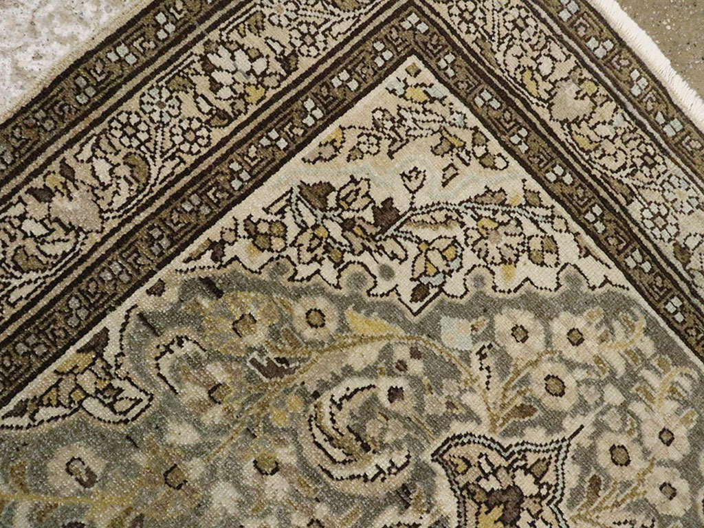 Antique Persian Malayer Rug, No.21514 - Galerie Shabab