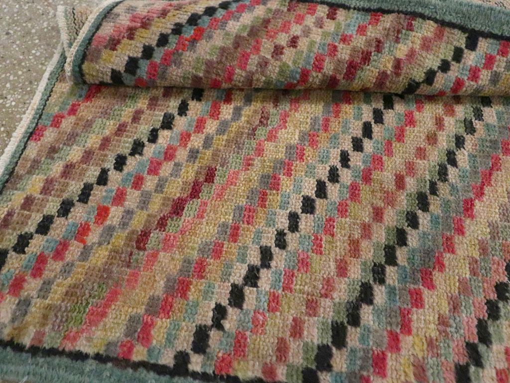 Vintage Turkish Anatolian Throw Rug, No.21933 - Galerie Shabab