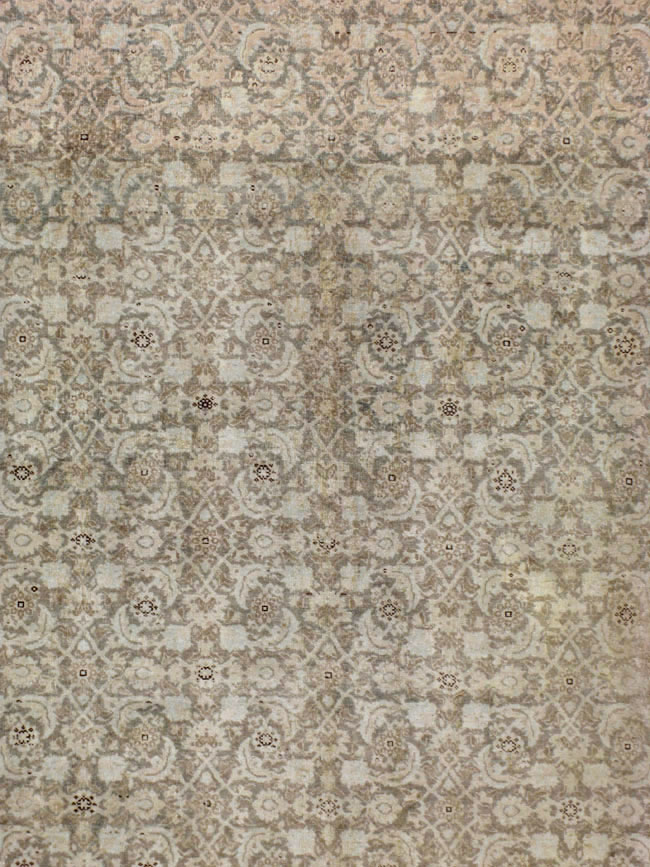 Antique Persian Tabriz Room Size CarpetCarpet, No.22142 - Galerie Shabab