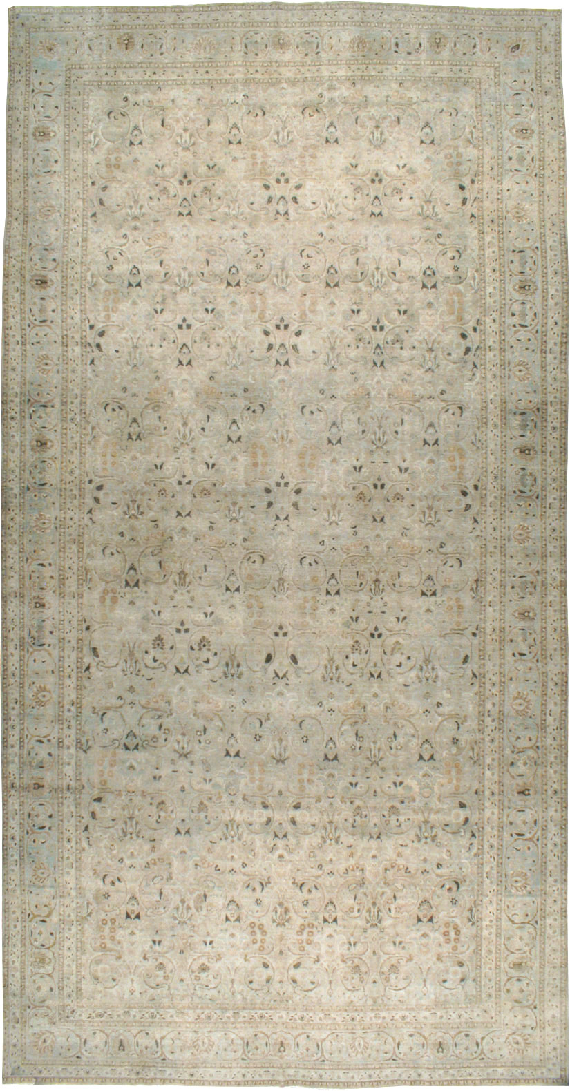 Antique Persian Tabriz Carpet, No.22375 - Galerie Shabab