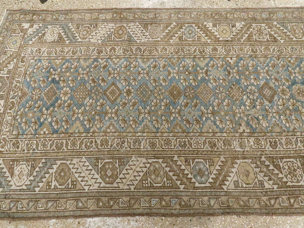 Antique Persian Kurdish Runner, No.22772 - Galerie Shabab