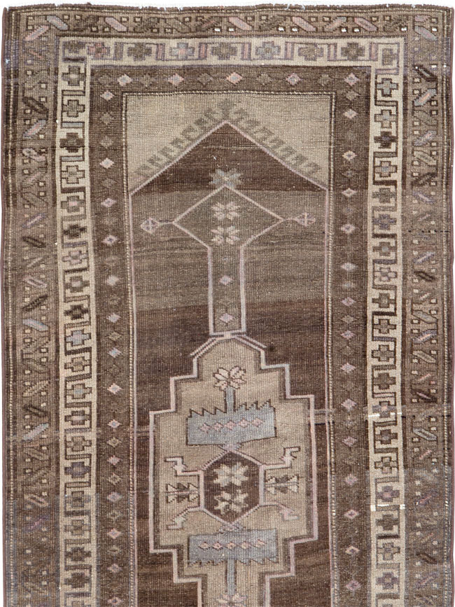 Vintage Persian Serab Runner, No.22776 - Galerie Shabab