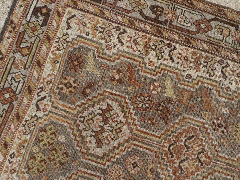 Antique Persian Shiraz Square Rug, No.22898 - Galerie Shabab