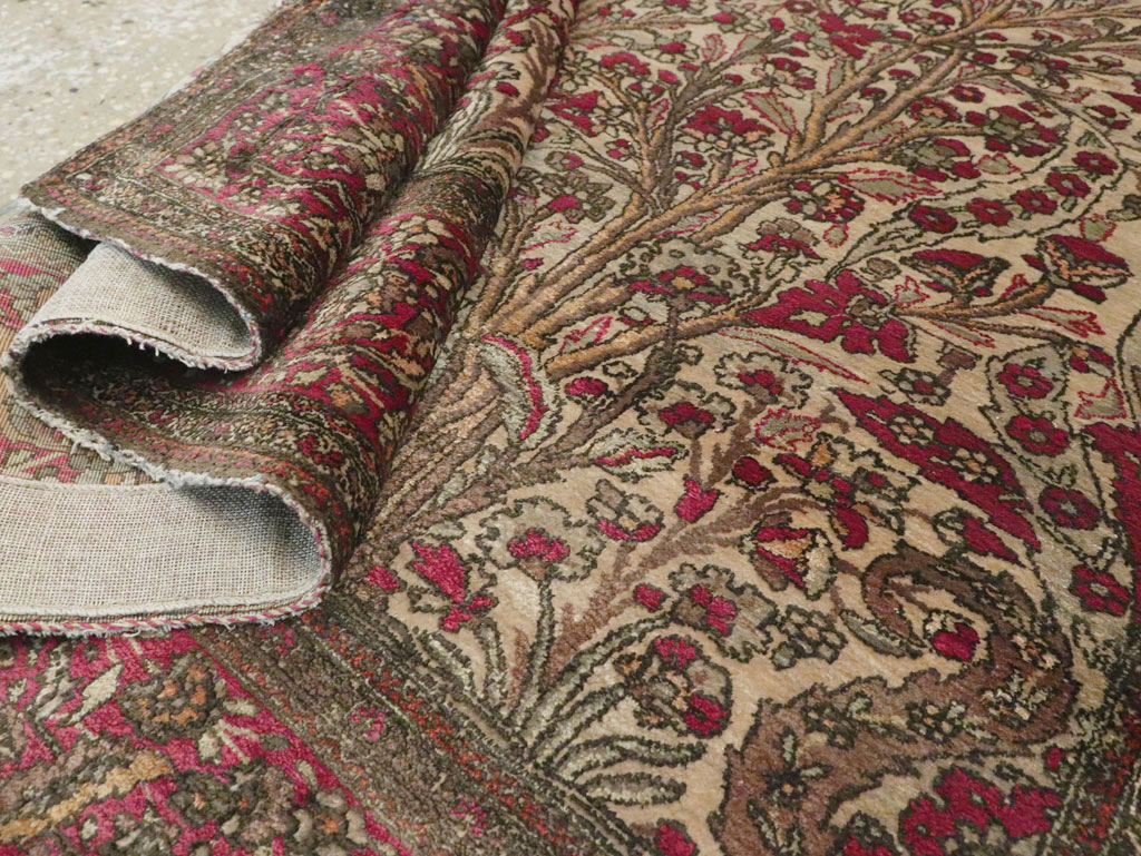 Antique Persian Silk Kashan Rug, No.22900 - Galerie Shabab