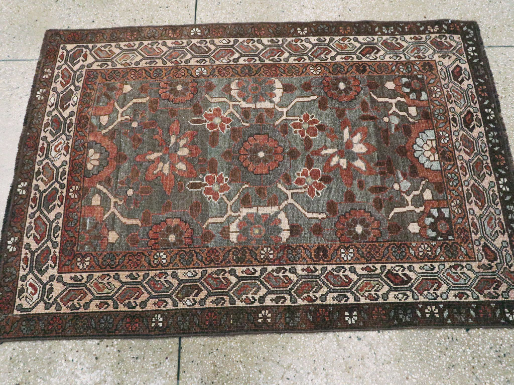 Antique Persian Kurdish Rug, No.23072 - Galerie Shabab