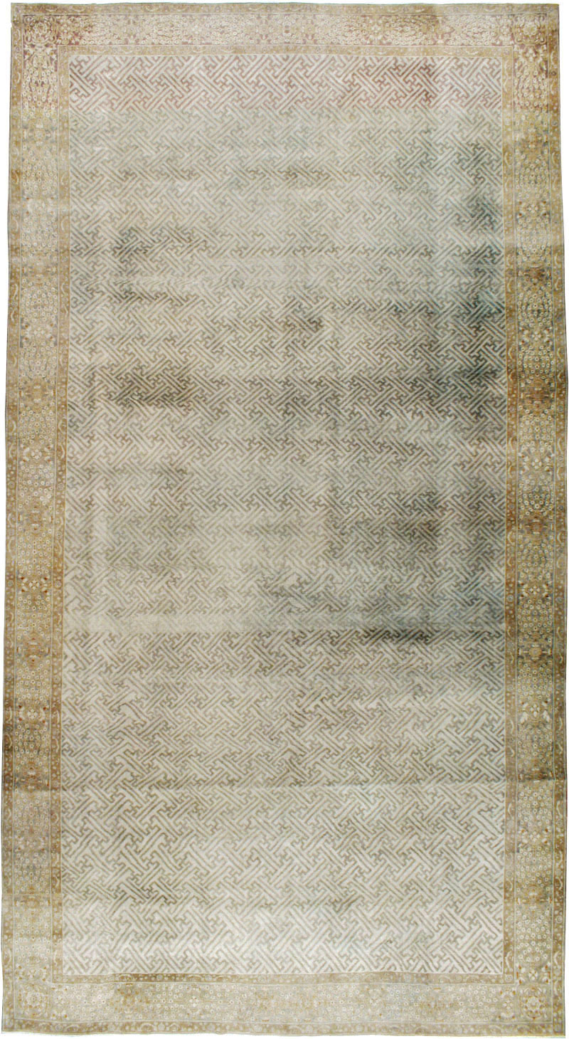 Antique Indian Lahore Carpet, No.23122 - Galerie Shabab