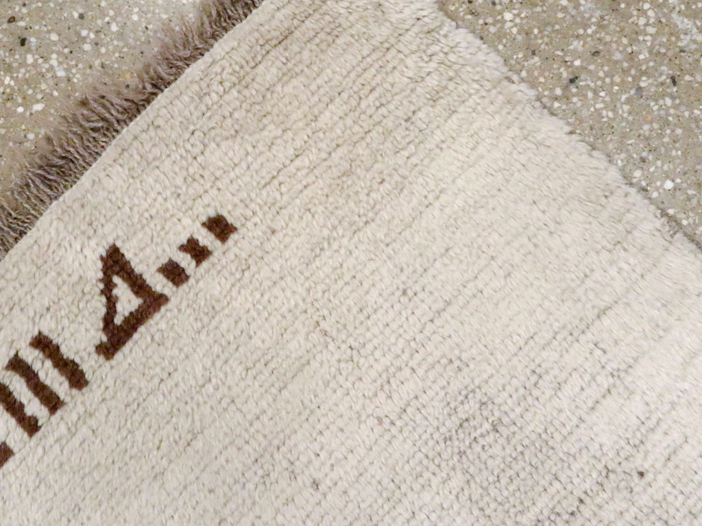 Vintage Persian Gabbeh Rug, No.23186 - Galerie Shabab