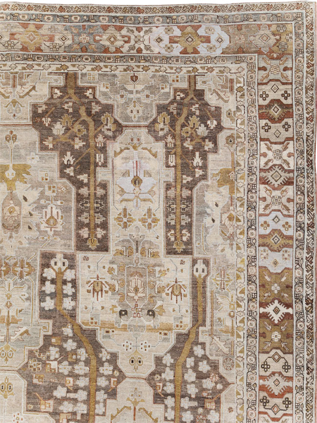 Antique Persian Malayer Oversize Carpet, No.23317 - Galerie Shabab