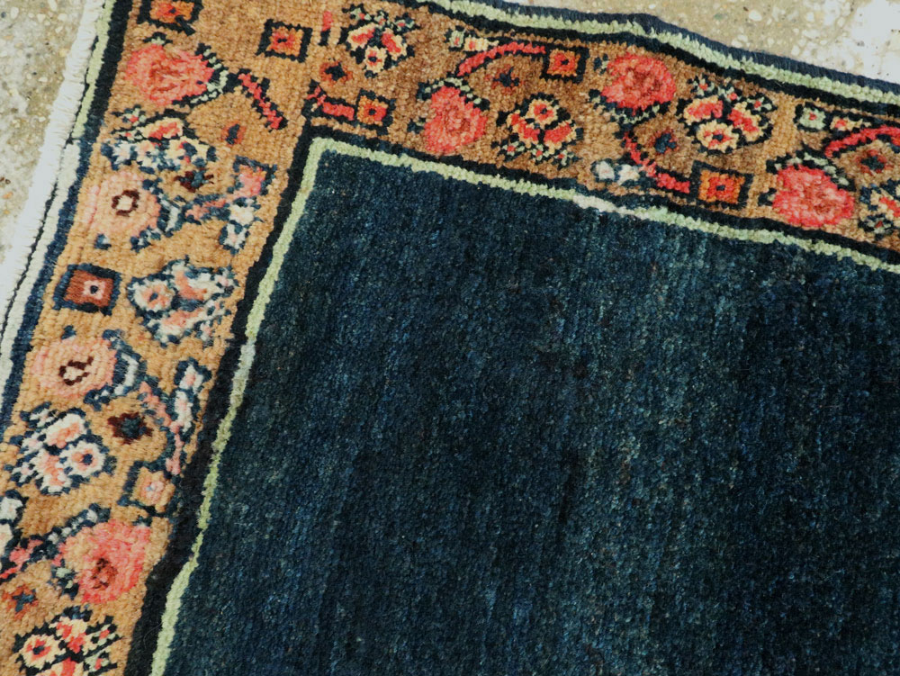 Vintage Persian Mahal Runner, No.23448 - Galerie Shabab