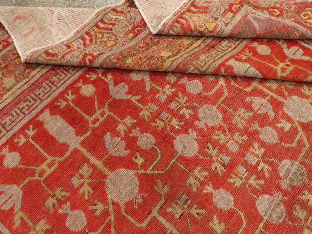 Vintage East Turkestan Khotan Carpet, No.23506 - Galerie Shabab