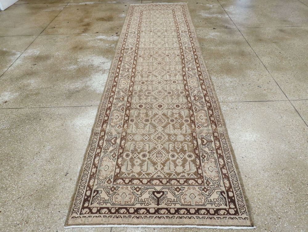 Vintage Persian Malayer Runner, No.23569 - Galerie Shabab