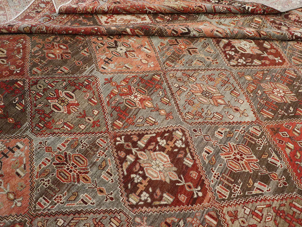 Antique Persian Afshar Carpet, No.23602 - Galerie Shabab
