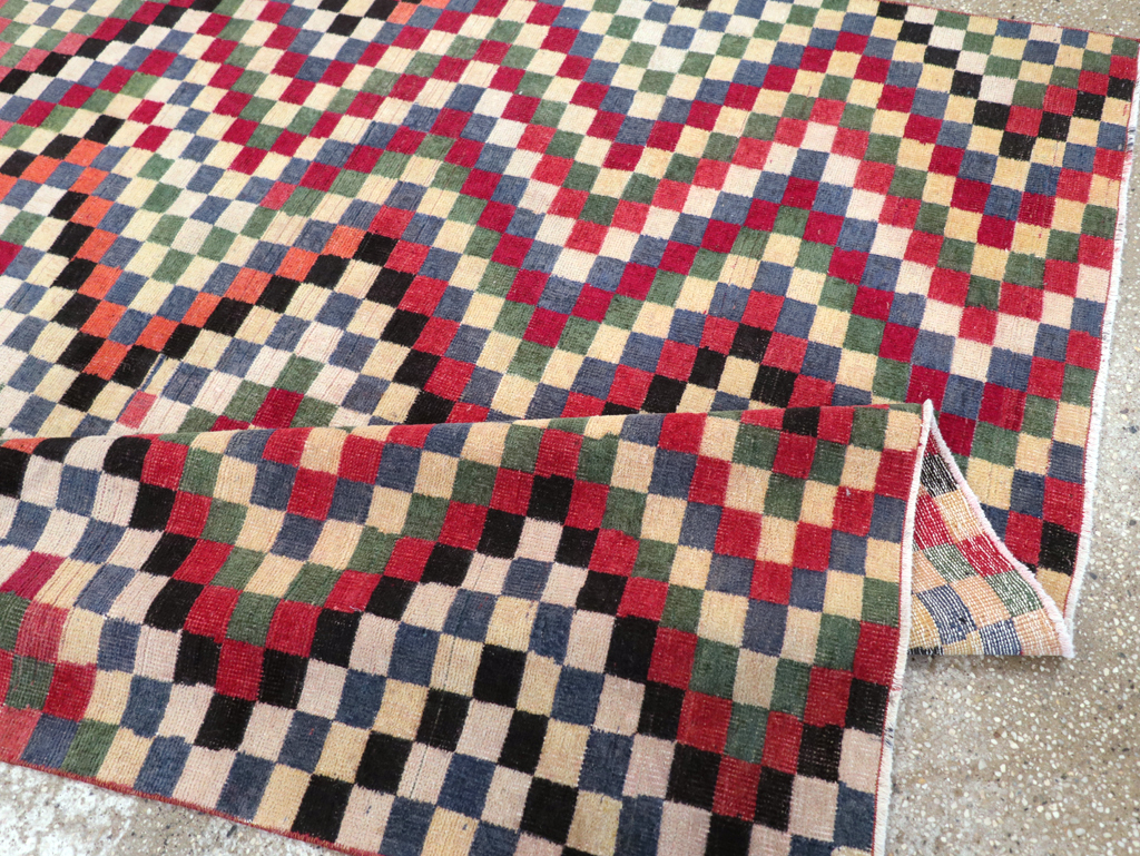 Vintage Turkish Anatolian Accent Carpet, No.23816 - Galerie Shabab