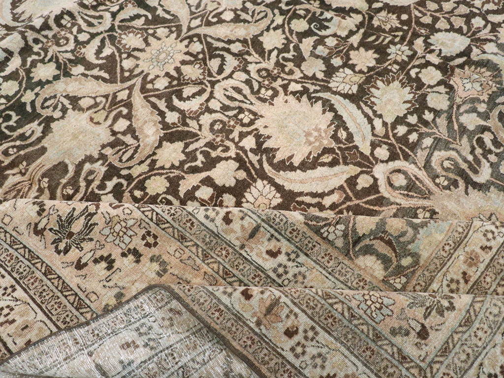 Antique Persian Mashad Carpet, No.23869 - Galerie Shabab