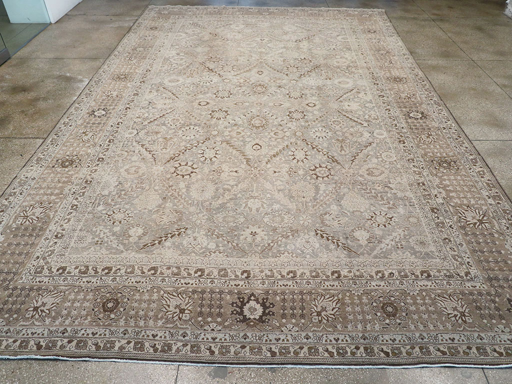 Antique Persian Tabriz Large Carpet, No.23918 - Galerie Shabab