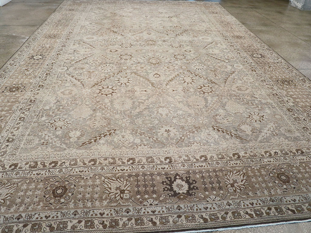 Antique Persian Tabriz Large Carpet, No.23918 - Galerie Shabab