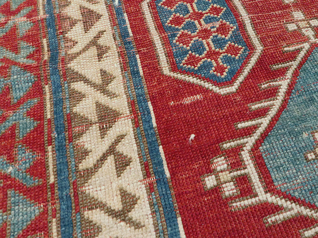 Antique Caucasian Kazak Rug, No.24221 - Galerie Shabab