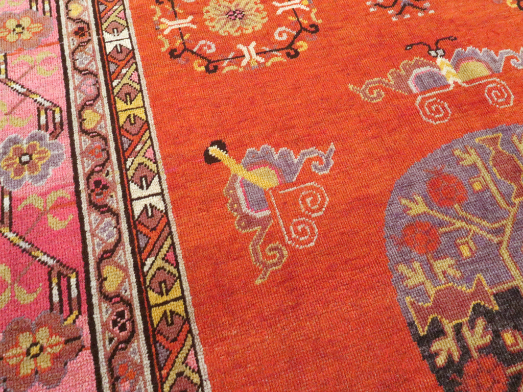 Antique East Turkestan Khotan Gallery Carpet, No.24237 - Galerie Shabab