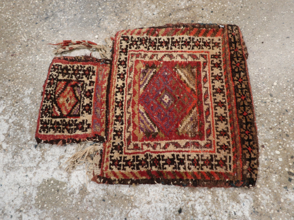 Vintage Persian Kurdish Bag, No.24352 - Galerie Shabab