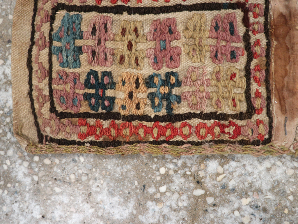 Vintage Persian Bag , No.24354 - Galerie Shabab