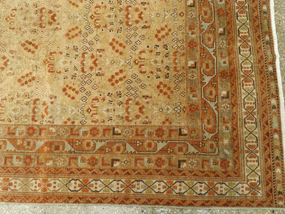 Vintage Persian Shiraz Carpet, No.24556 - Galerie Shabab