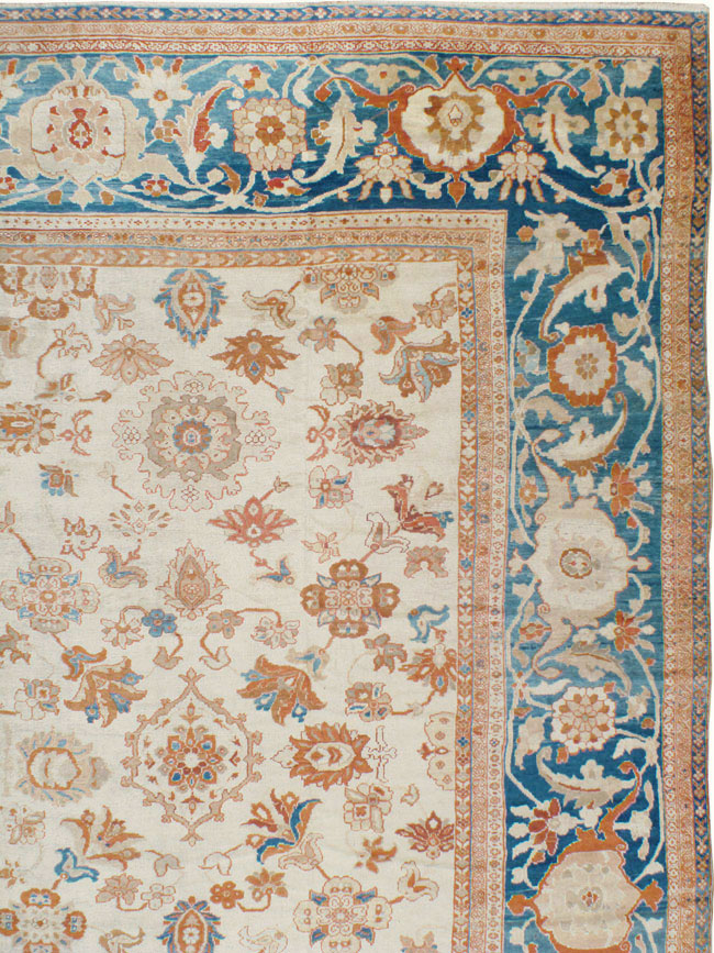 Antique Persian Sultanabad Carpet, No.24573 - Galerie Shabab