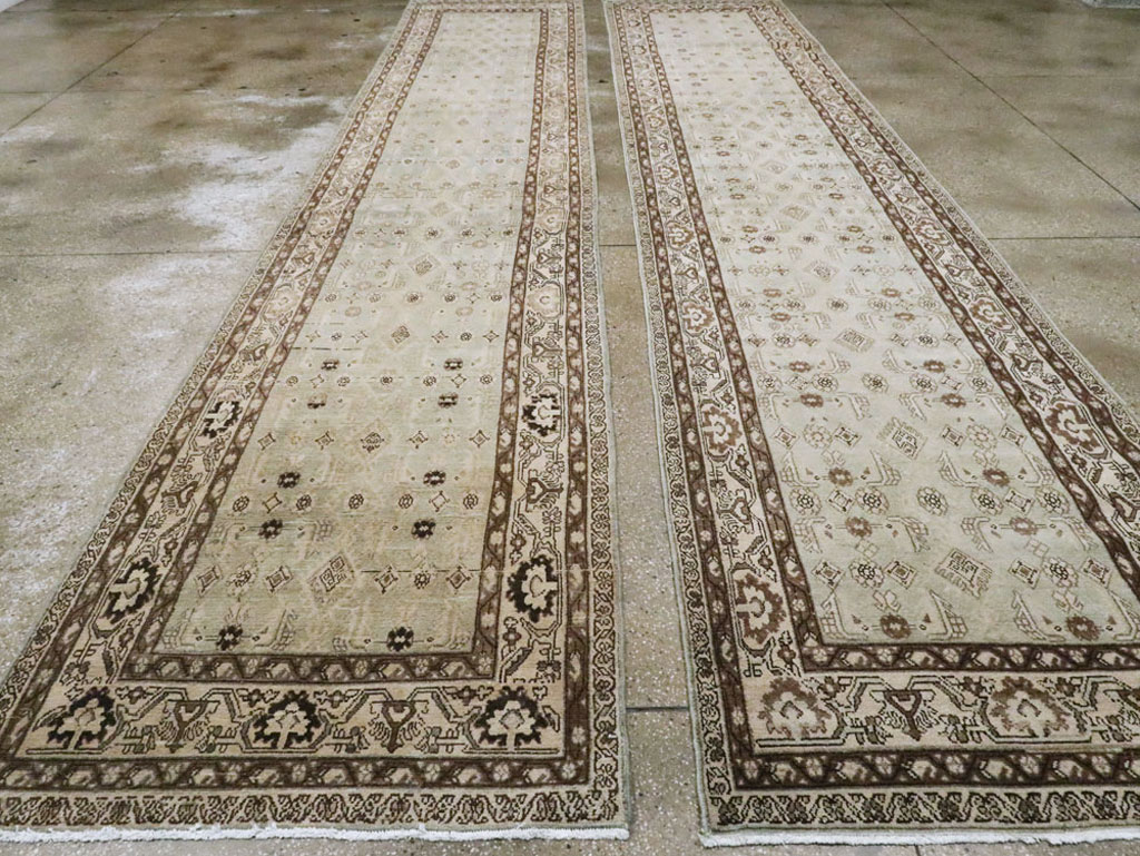 Vintage Persian Malayer Runner (Pair: 1 of 2), No.24599 - Galerie Shabab