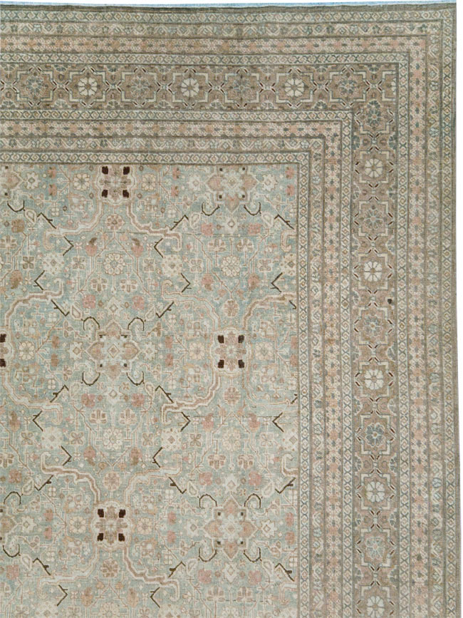 Antique Persian Tabriz Carpet, No.24810 - Galerie Shabab