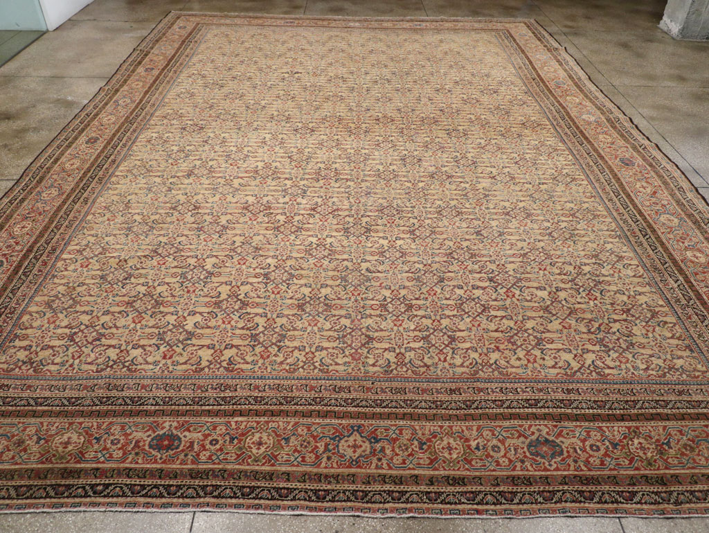 Antique Persian Mahal Oversize Carpet, No.24942 - Galerie Shabab