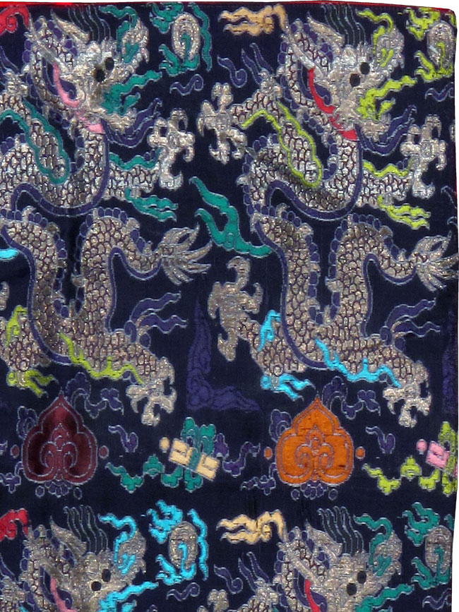 Burmese High Relief Richly Embroidered Tapestry, No.24992 - Galerie Shabab