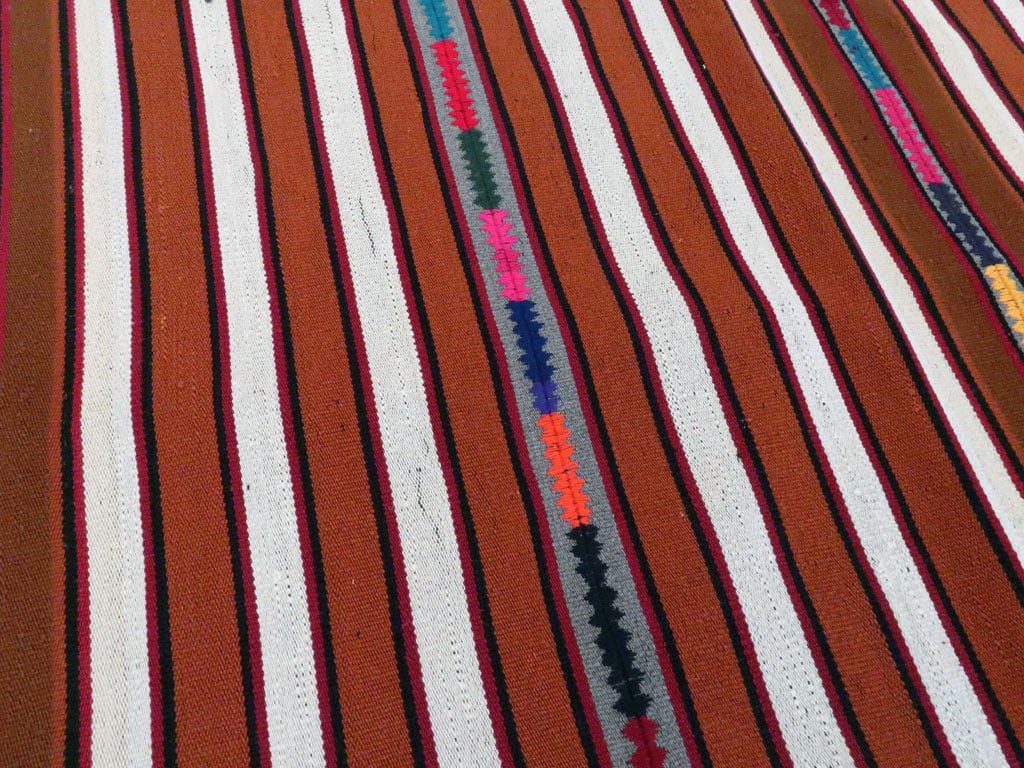 Vintage Persian Kilim, No.25280 - Galerie Shabab