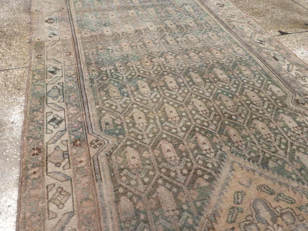 Vintage Persian Malayer Runner, No.25318 - Galerie Shabab